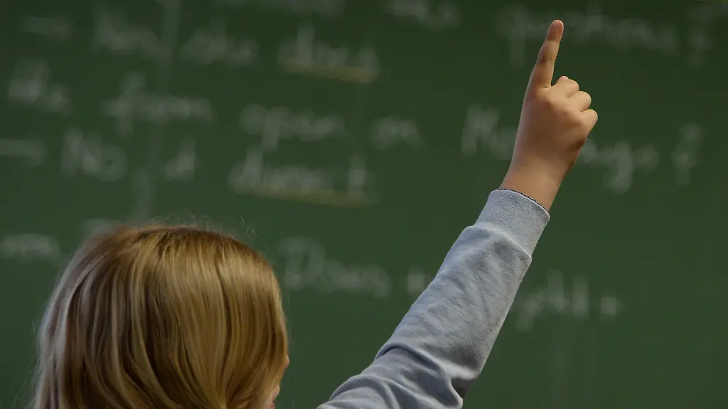 906584685ec64ce7ab4f36d2c132bebb