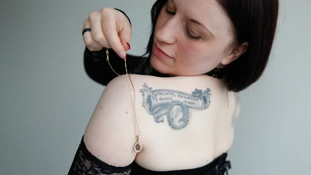 7da6aa3fed42964f5094ef143c75145e