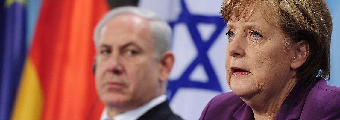 Israels Ministerpräsident Benjamin Netanjahu mit Angela Merkel Anfang April.