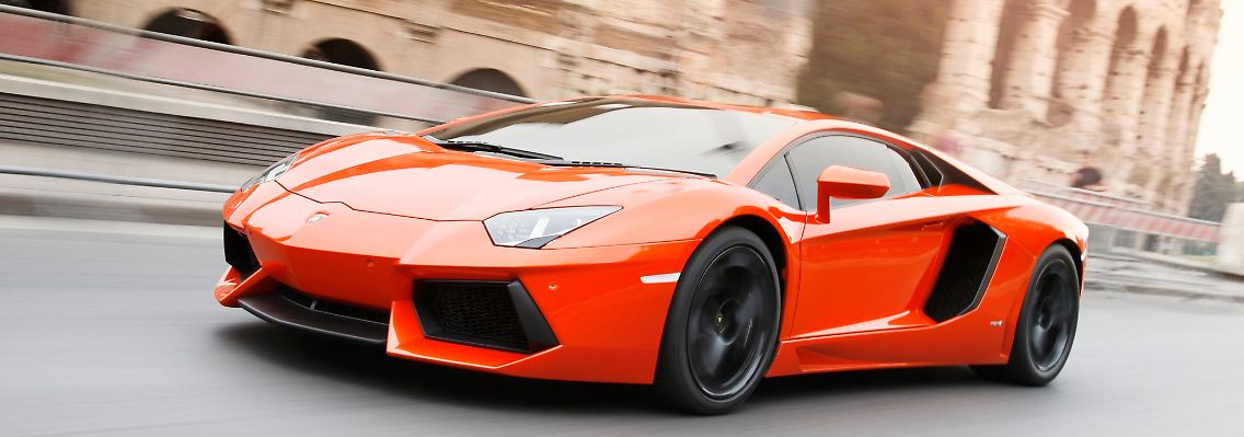 Der Lamborghini Aventador tritt in die Fußstapfen des Murcielago.