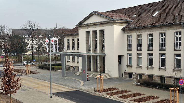 Die niedersächsische Staatskanzlei: Wahlkampf per "Strohmann-Modell"?