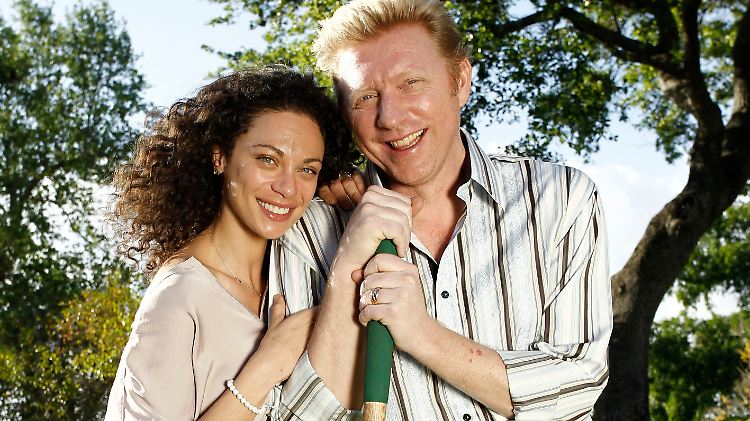 Glücklich dank Gartenarbeit mit geeigneten Geräten: Tennis-Idol Boris Becker wirbt mit seiner Frau Lilly für die Baumarktkette.