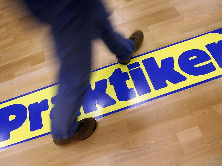 Praktiker konkurriert unter anderem mit Obi, Hornbach, Hellweg und Bauhaus.