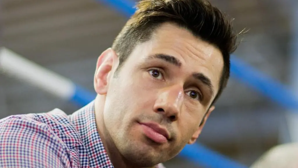 Felix-Sturm-frueherer-Boxweltmeister-der-IBF-im-Mittelgewicht