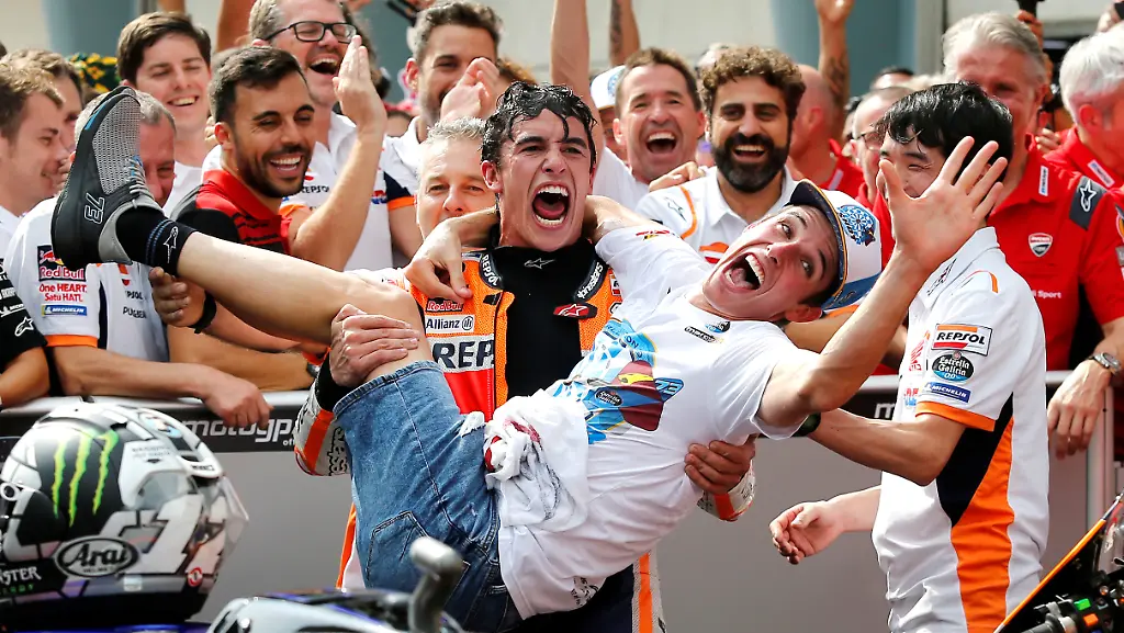 64022c17b415bedc57ceeb41adc945f1