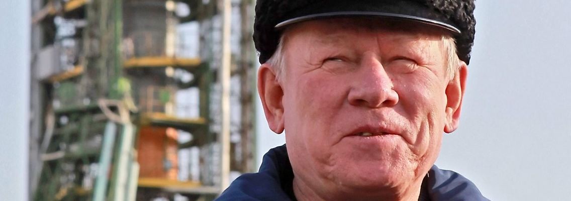 Anatoli Perminow wird offiziell in Rente geschickt.