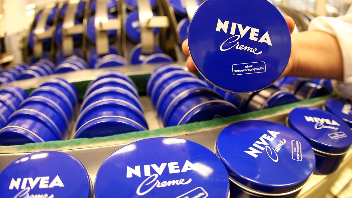 In Nivea-Creme ist vieles drin, was nicht hineingehört.