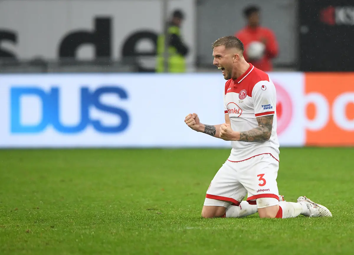 6c84ecb914a7c14982e99903674e7ad1