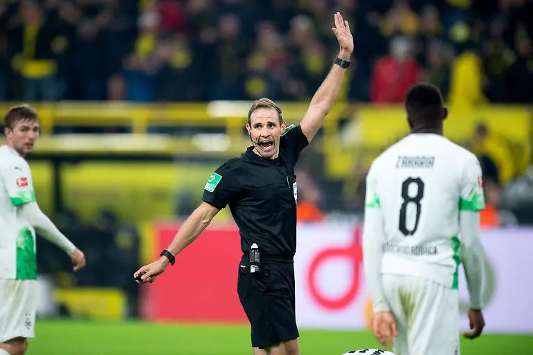 6cbdd7a370f366d9d1ed8b28cb6d238e