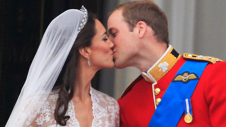 A kiss ist eben doch nicht nur just a kiss.