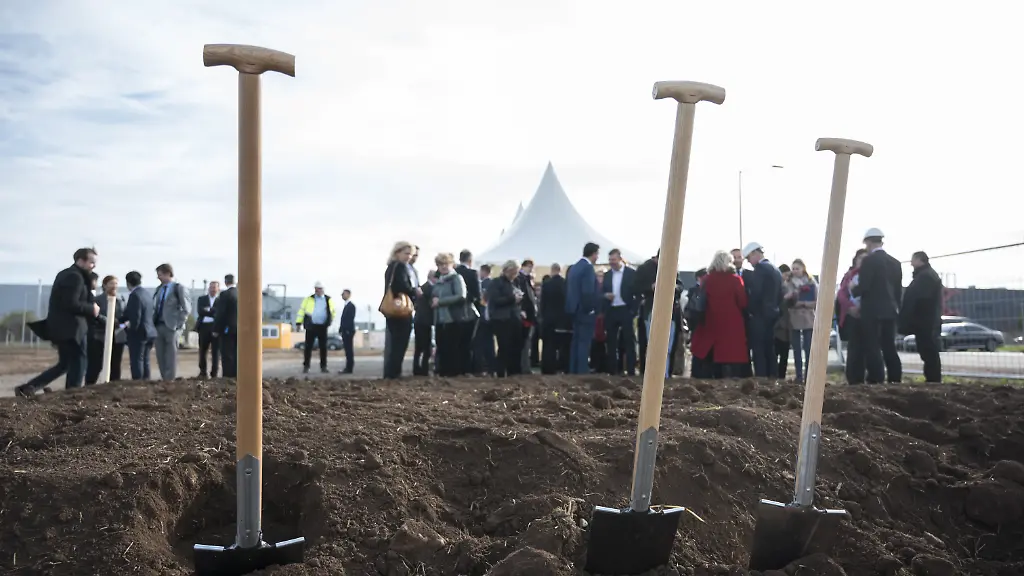 Ab-2022-sollen-in-dem-Werk-in-Thueringen-Batteriezellen-gefertigt-werden