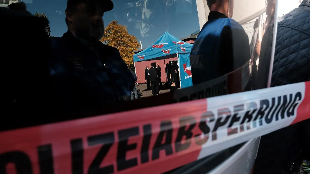 7df36ef884ace46232c880efc3d2e936