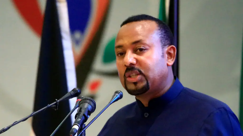 32d32f01039976431d49fbb5b040c92b