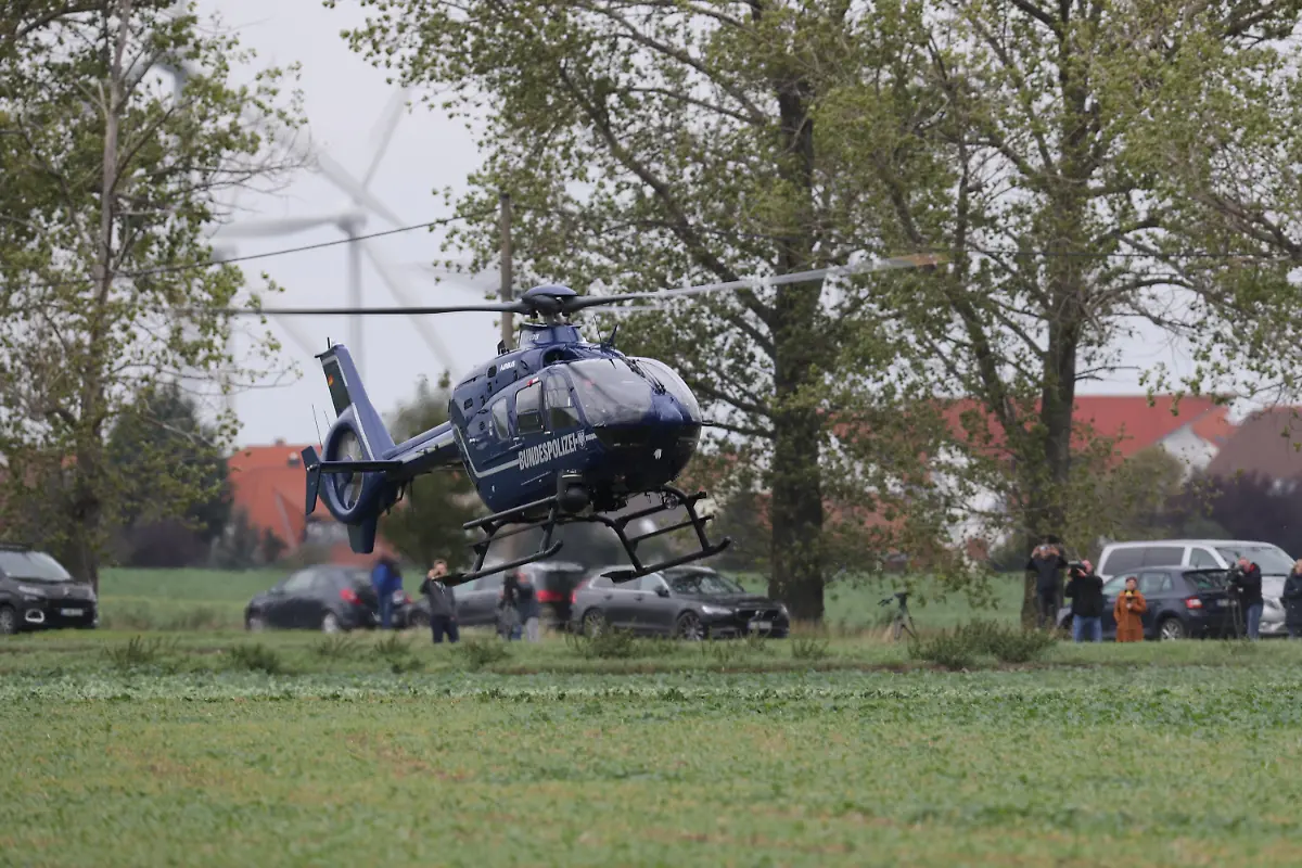 e06bbe3c57d0f2bfb535a7045eb68ee2