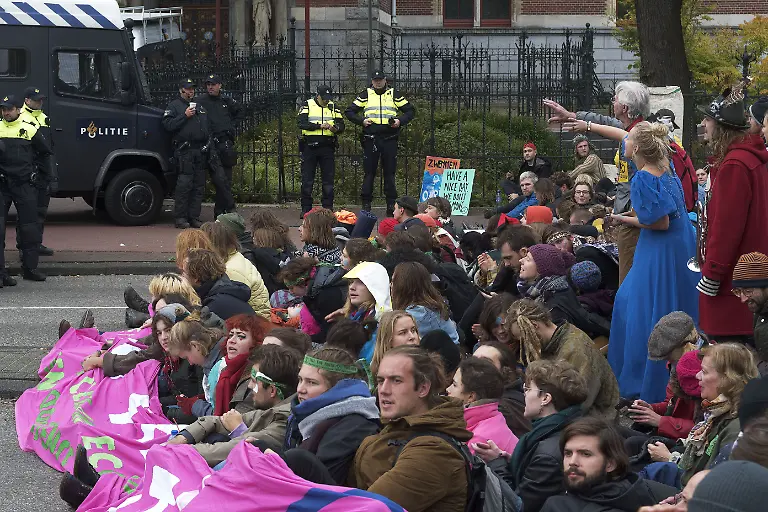 c3e9be6b15e4b90aeb9dcd0376f84ad2