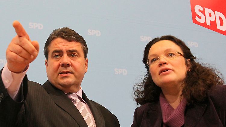 Unter Druck: SPD-Chef Gabriel und Generalsekretärin Nahles.