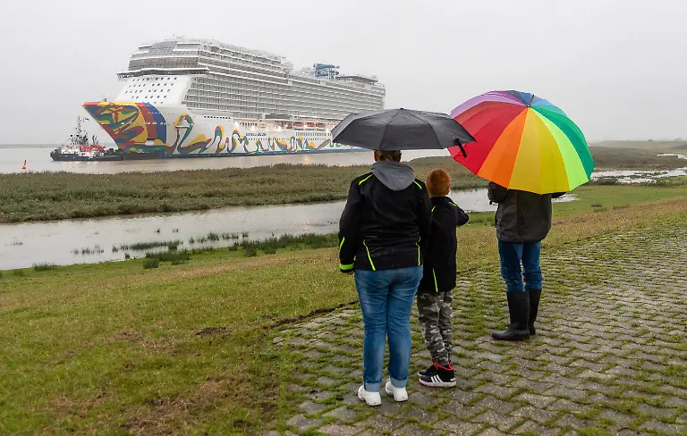 fbed670d4bc24547054058809c1b6616