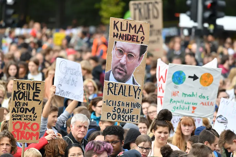 7a1befc4cc963ad8b4d7ab7d9e1faf19