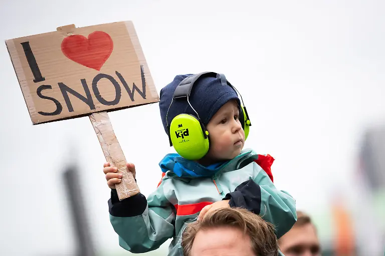 068b4e93bcc7d8360a92245ee7ed1c0d