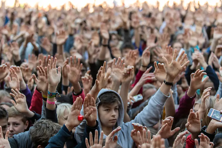 54f7671c67366604056bda54a7282038