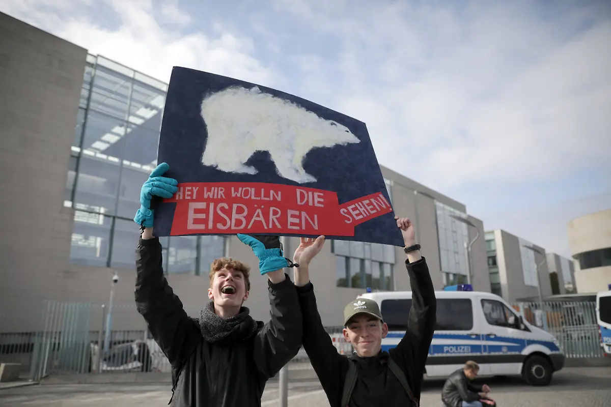 5192c8fa612990fbebbe270b84a93013