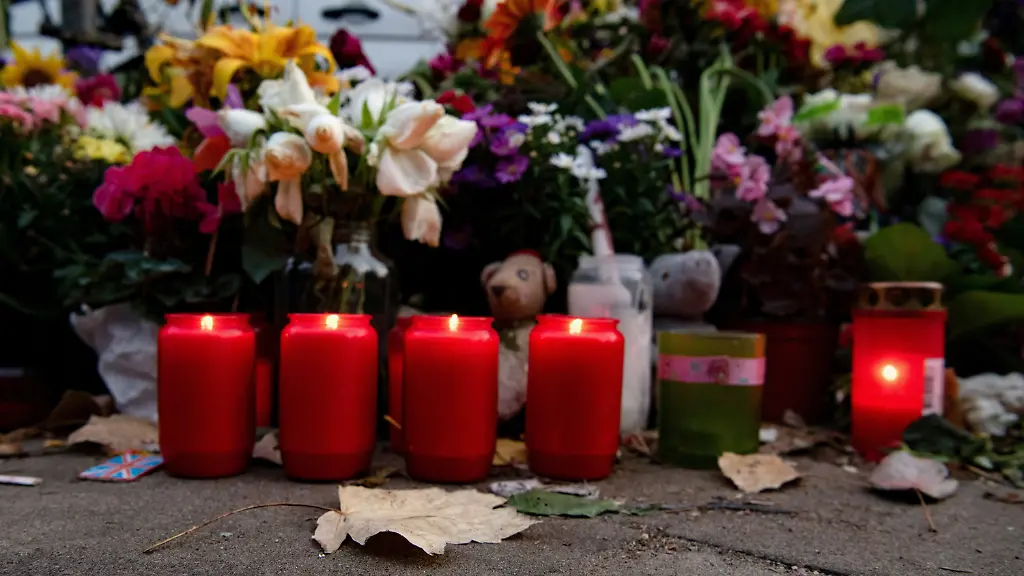 780f8d2cd699f32643892f0e42fd4663