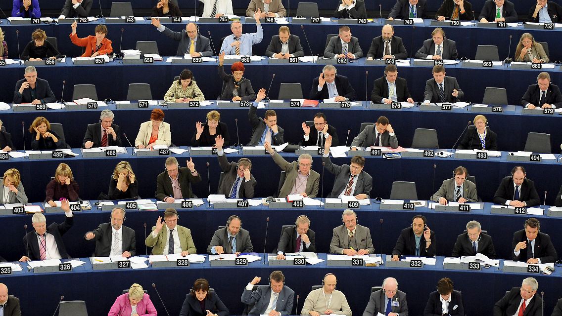 Die größte Fraktion im EU-Parlament ist die Europäische Volkspartei.