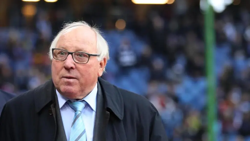 Hamburgs-Fussball-Legende-Uwe-Seeler-wuenscht-sich-ein-ruhiges-Zweitliga-Stadtderby-Foto-C