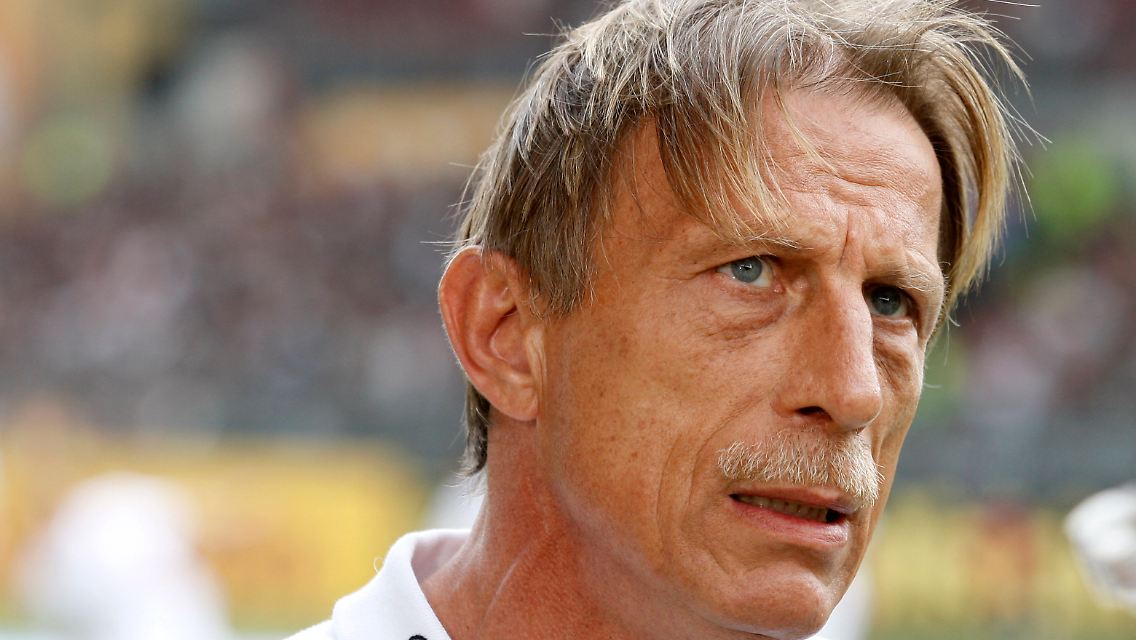 Die Euphorie um den wie ein Messias empfangenen 57-Jährigen ist längst verflogen: Christoph Daum.