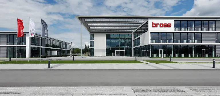 brose-bamberg-exterior-presse-xl-1920