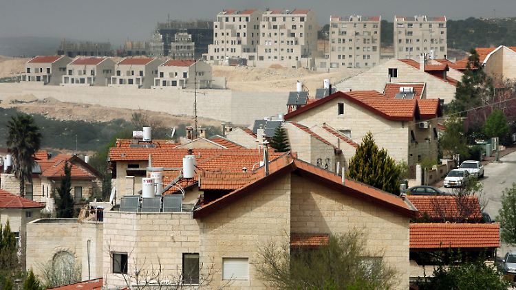 Die Siedlung Givat Ze'ev nahe Ramallah im Westjordanland.