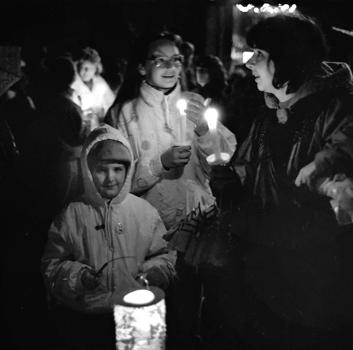 09-10-1989-Sachsen-Leipzig-Nach-dem-Friedensgebet-am-09-10-1989-in-der-Nikolaikirche-in-Leipzig-beginnt-die-1-Montagsdemo-in-der-Stadt