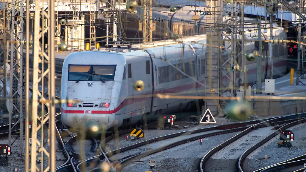 20d170123e5e3091e11a30add99cc315