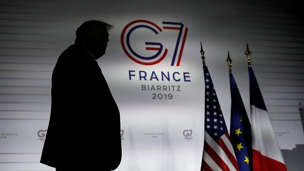 7413e81f9f81f1be79f2322c7d97ea8a