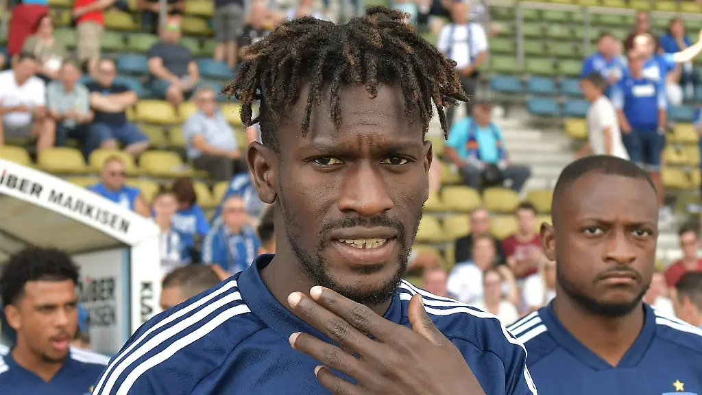 Bakery-Jatta-oder-Bakary-Daffeh-Ein-Kronzeuge-belastet-den-HSV-Profi