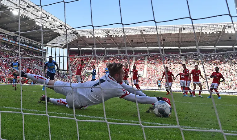 c5fdecb1a7f8fbacfc2b46d555c2ce40