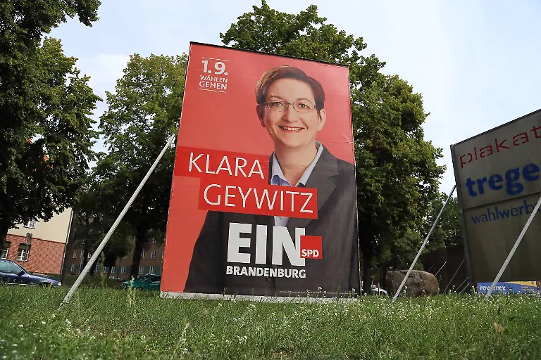 af7dc8b4faf50a7624155414753e2425