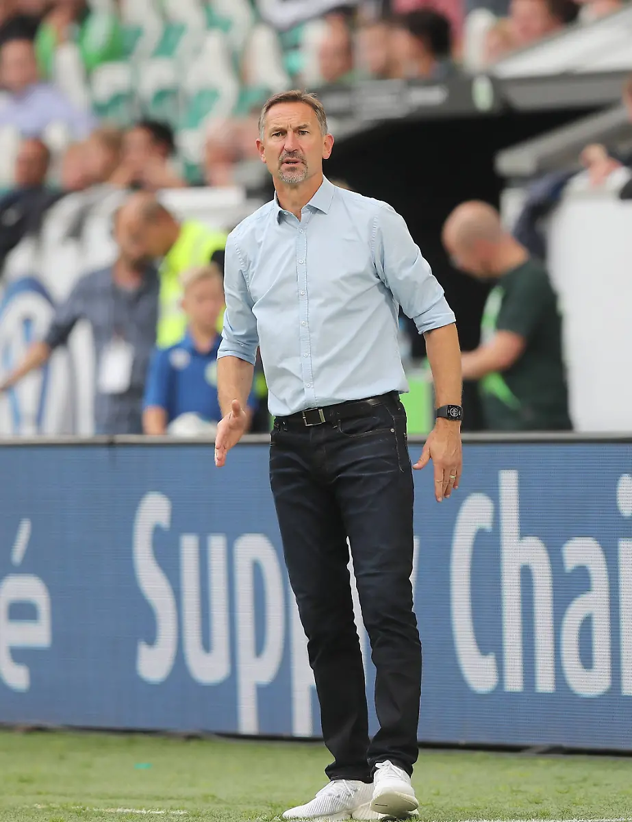 2e7d777b56a157cd5db7595ac9638713