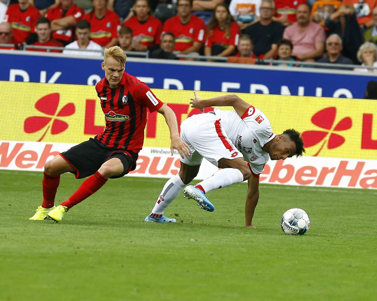 7665d88b8bdaf5ff16e59cc71b5bdd11