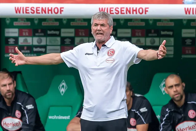 4c3ad9497dde58488f90ebefba44558e