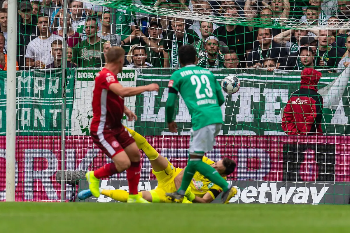 96b590c60775be681a525d49b5a7d656