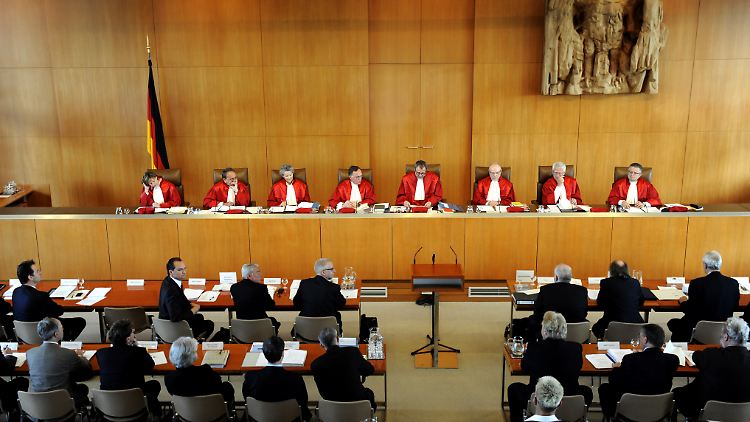 Ohne die Fünf-Prozent-Klausel würde das Parlament zersplittern, meinen die Befürworter des deutschen Systems.