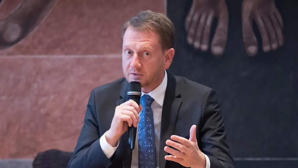 6cefc38ab0e5a7530937c286f34b5a5b