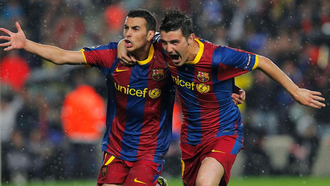 David Villa bejubelt mit Torschütze Pedro (l.) das 1:0 für den FC Barcelona.