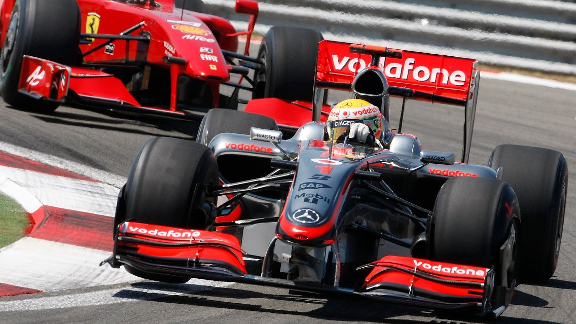 Der Eindruck täuscht: McLaren-Mercedes fährt in dieser Saison nur hinterher.