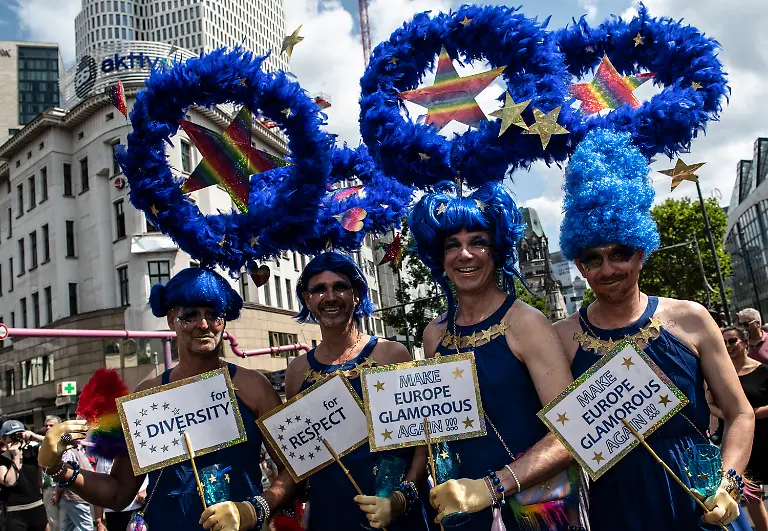 f8cdb4f7f26b4f553204efa6128eb4fb