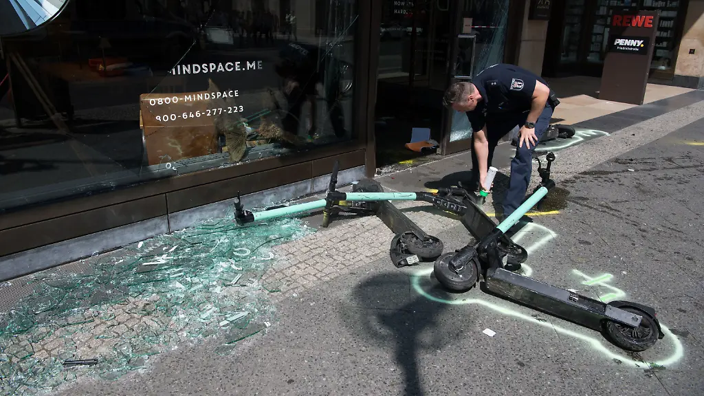 869671fe7df97c65060267fe46325dc3