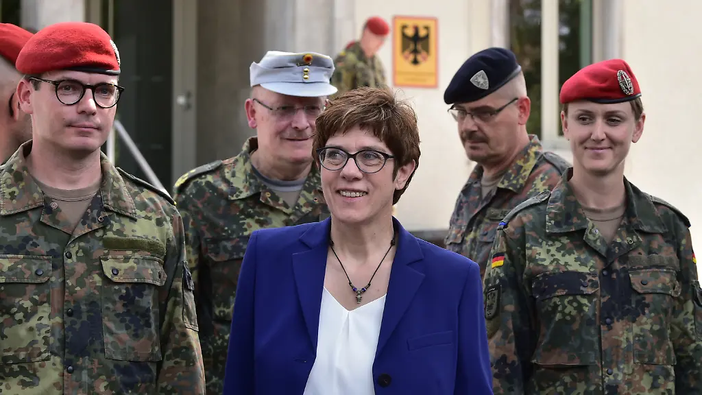 704602da600b7102c30cbd031014dc89