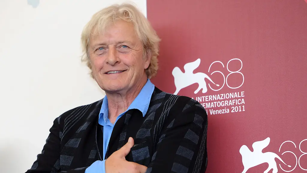 80ef26598de96614405652c265b8d32b