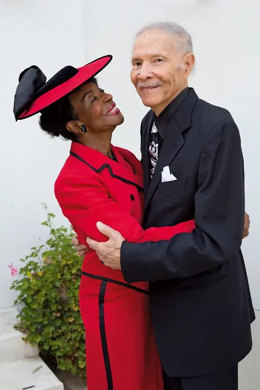 09-S-75-Delores-und-Ben-LIebe-kennt-kein-Alter